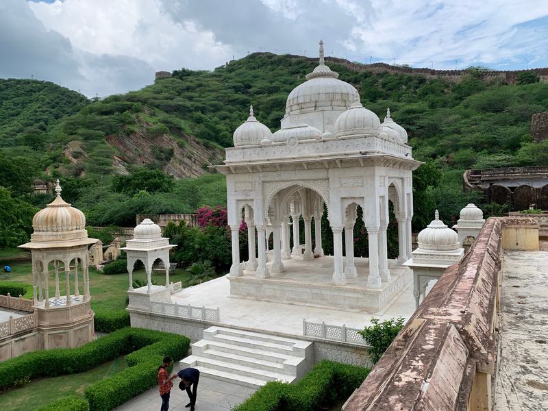 Gaitore Ki Chhatriyan
