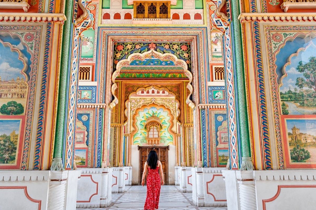 Patrika gate painted corridor