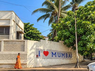 Colaba Causeway