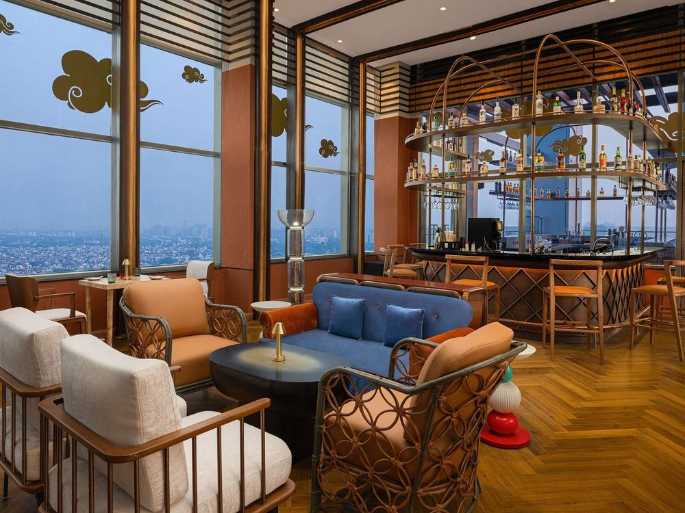 Novotel New Delhi City Centre – Bar and restaurant