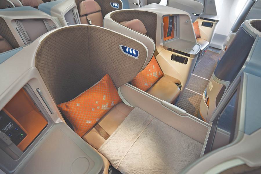 Singapore Airlines Business Class