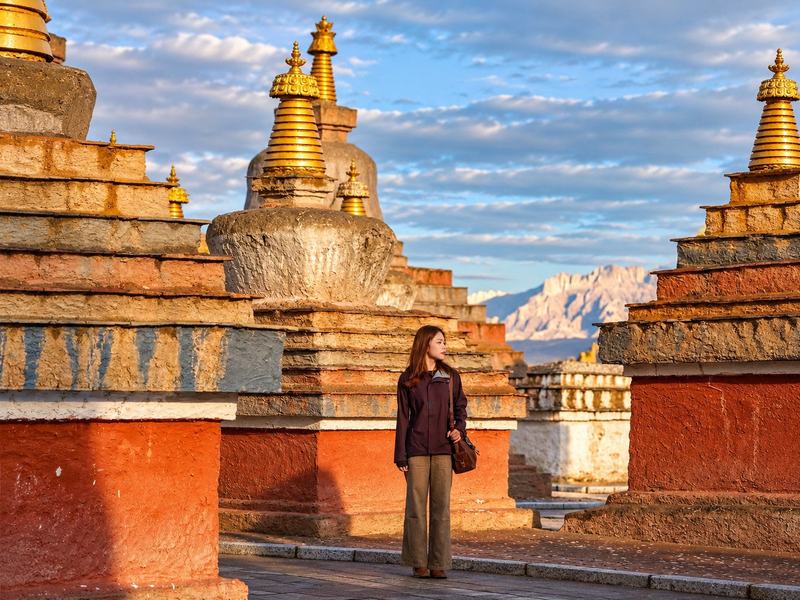 Climb the nine levels of the Gyantse Kumbum, chapel by painted chapel.