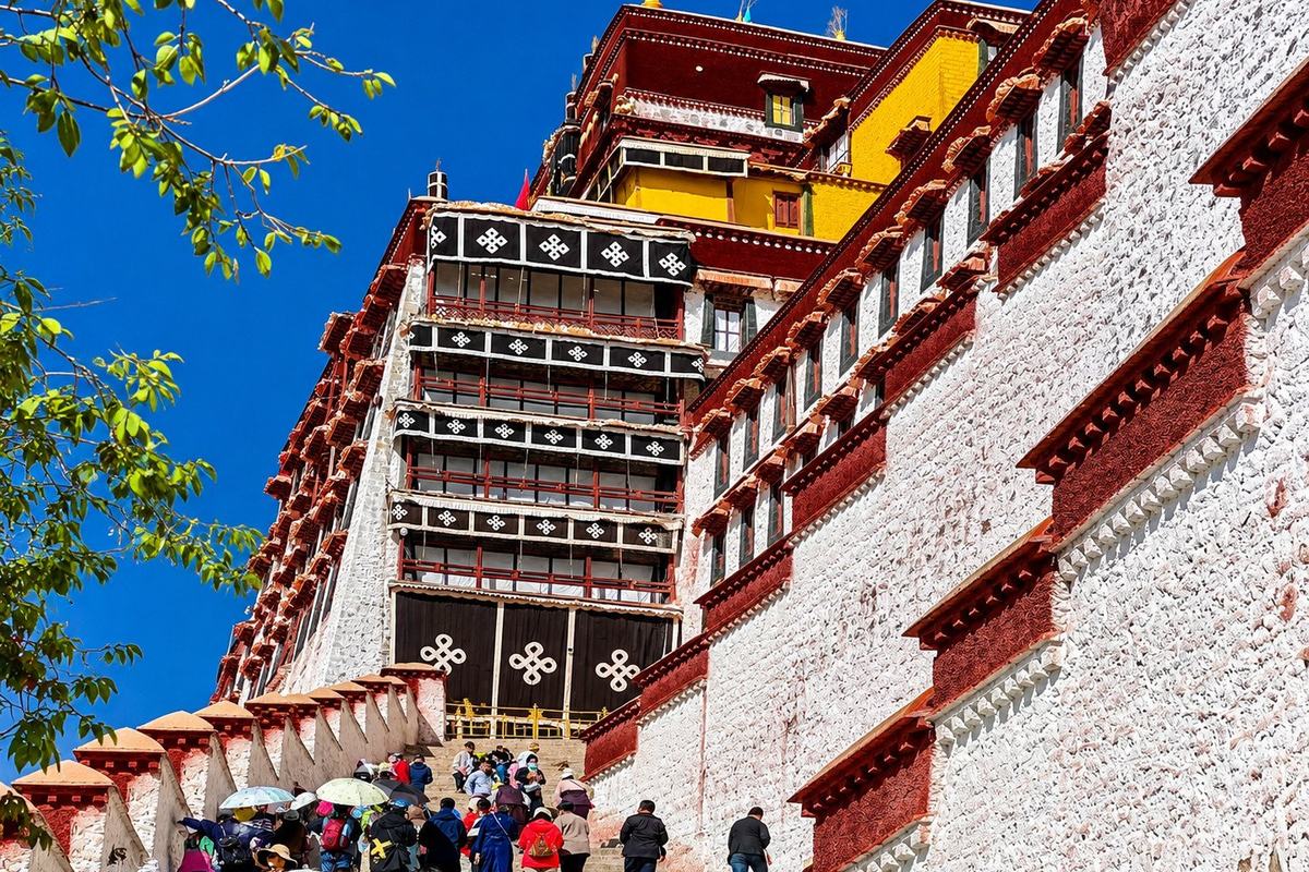 The long white stairway up the Potala Palace