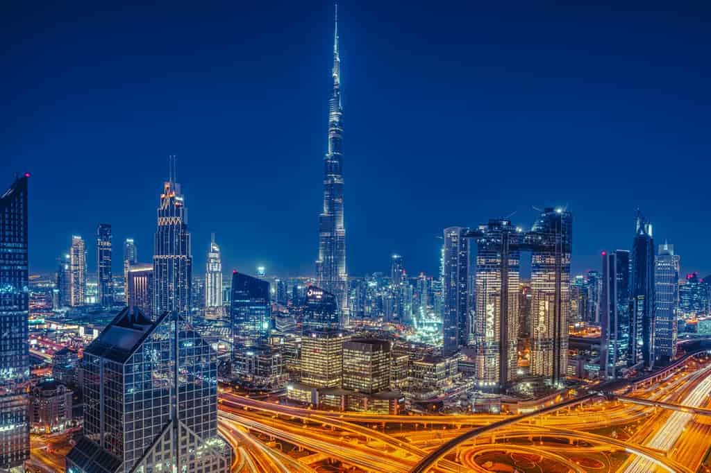 Dubai Awaits