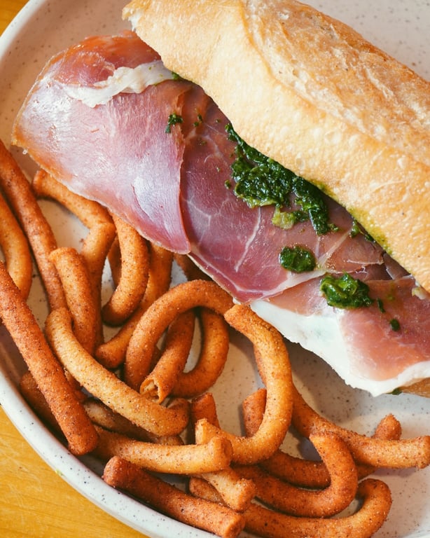 Baguette Serrano - Image 1