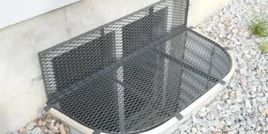 Window well cover allowing maximum light and ventilation
