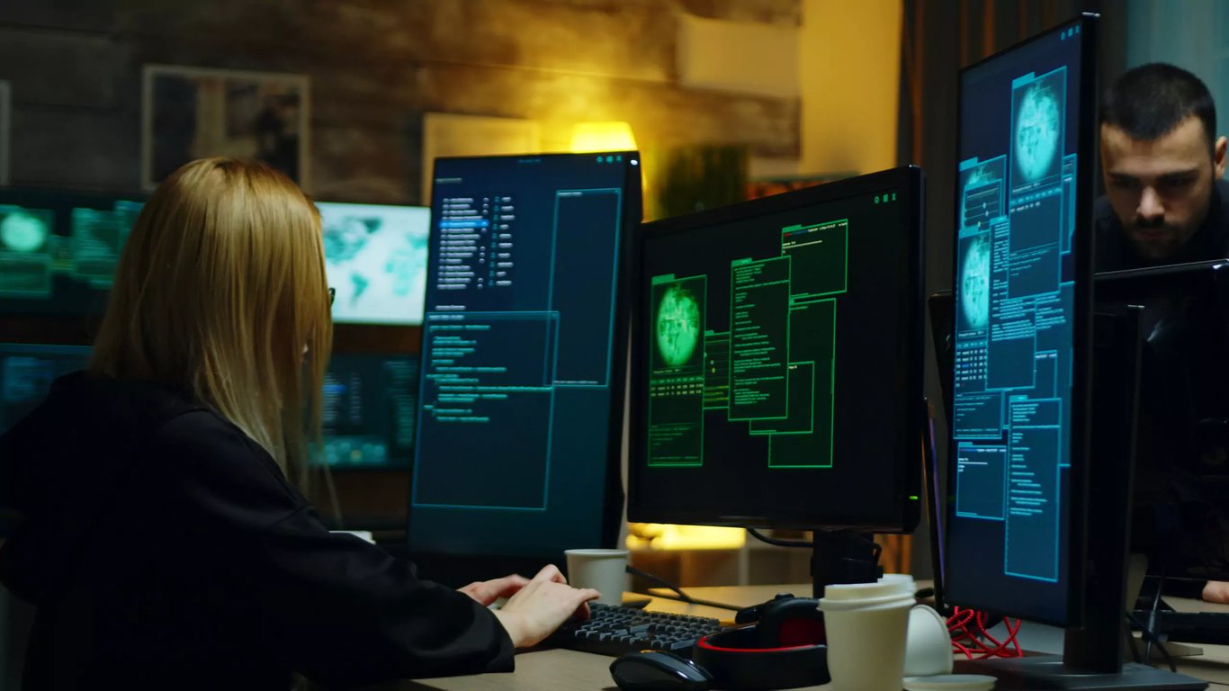 Understanding Attack Surface Management and AI in Modern Cybersecurity