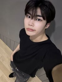 제로베이스원 박건욱