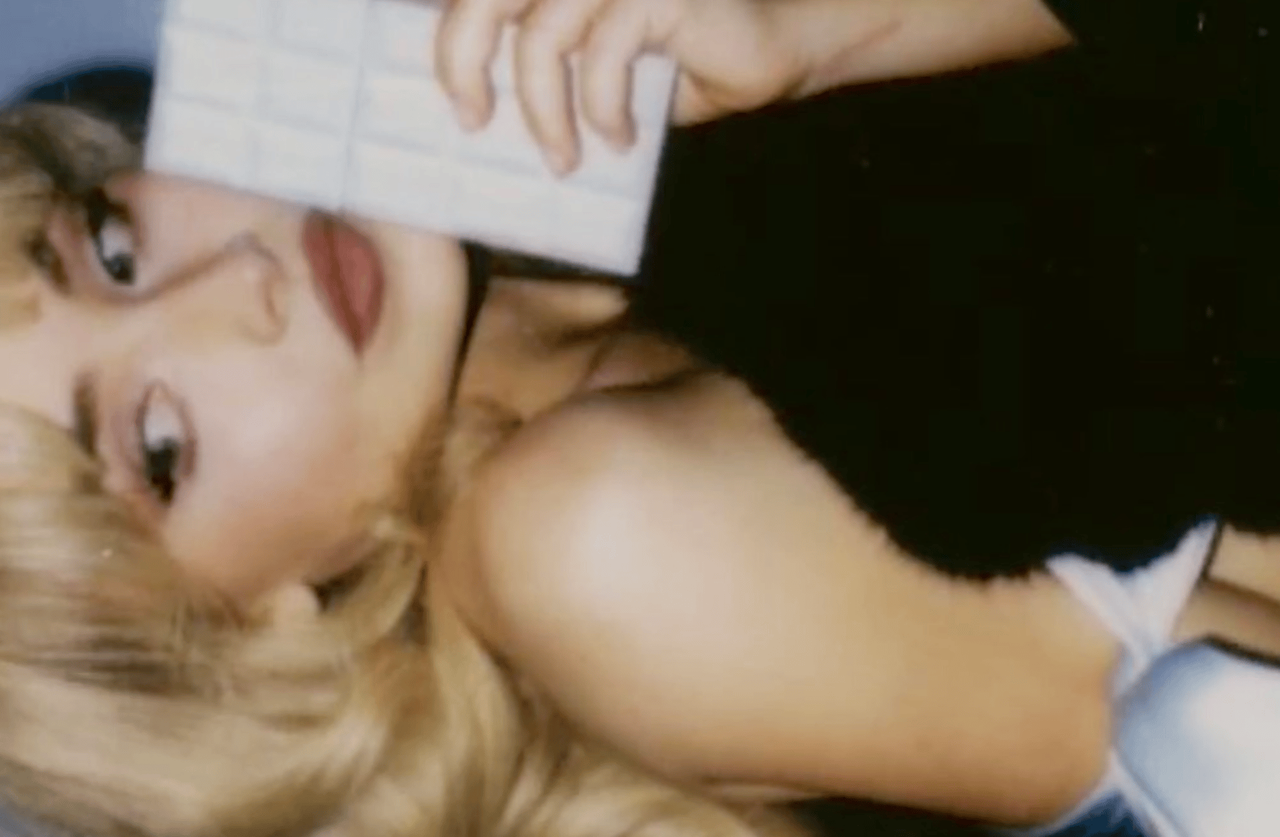 01 ~ Sabrina Carpenter
