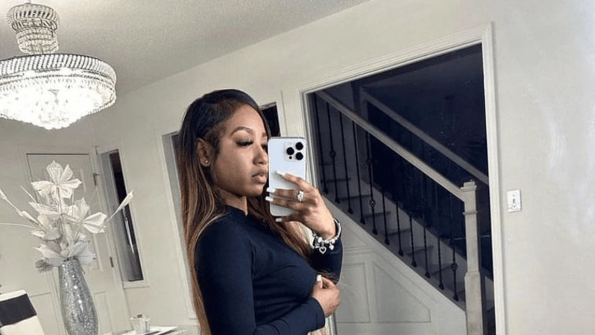 Step sister Nia