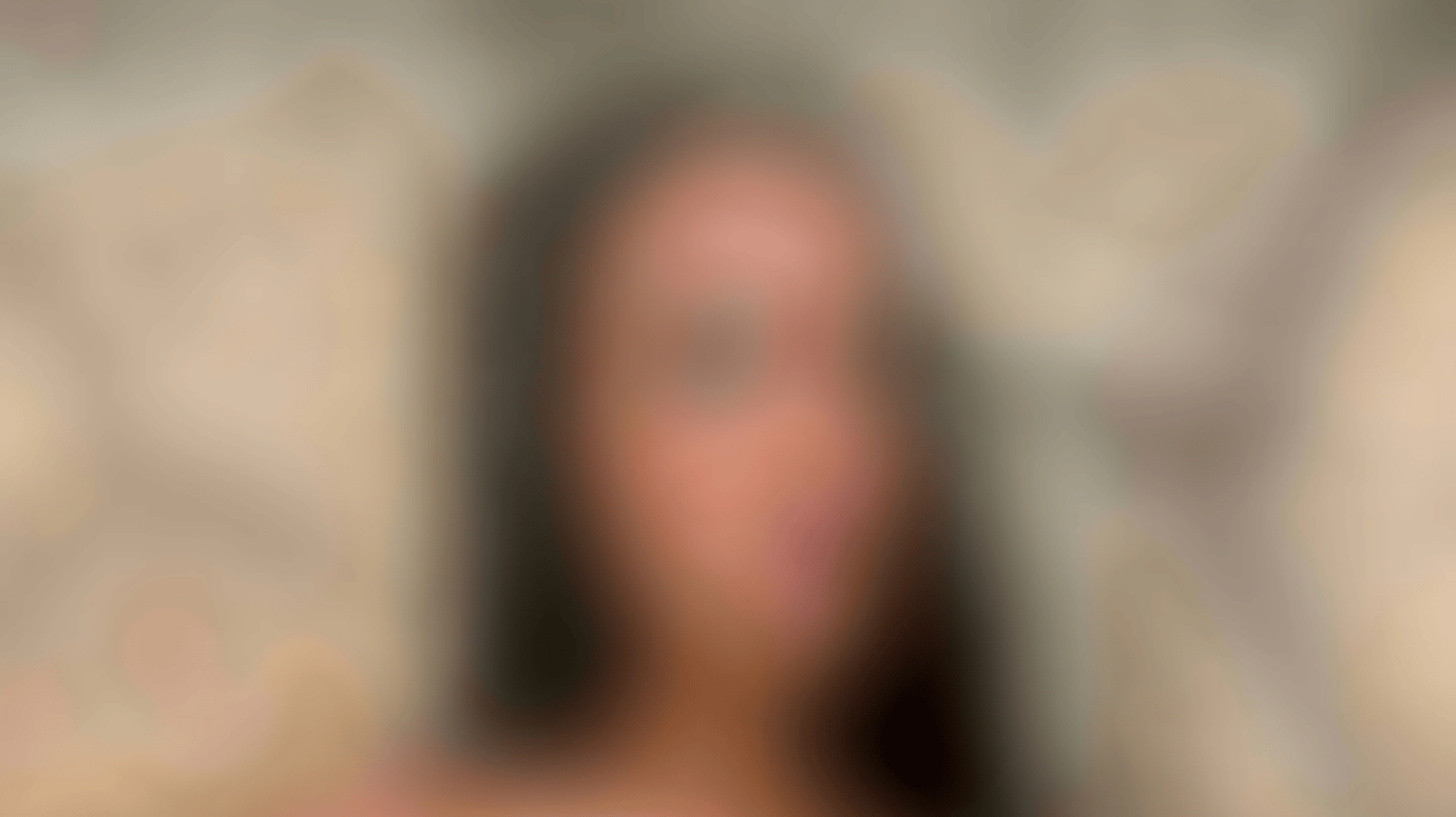 claudiabavel OF LEAKS