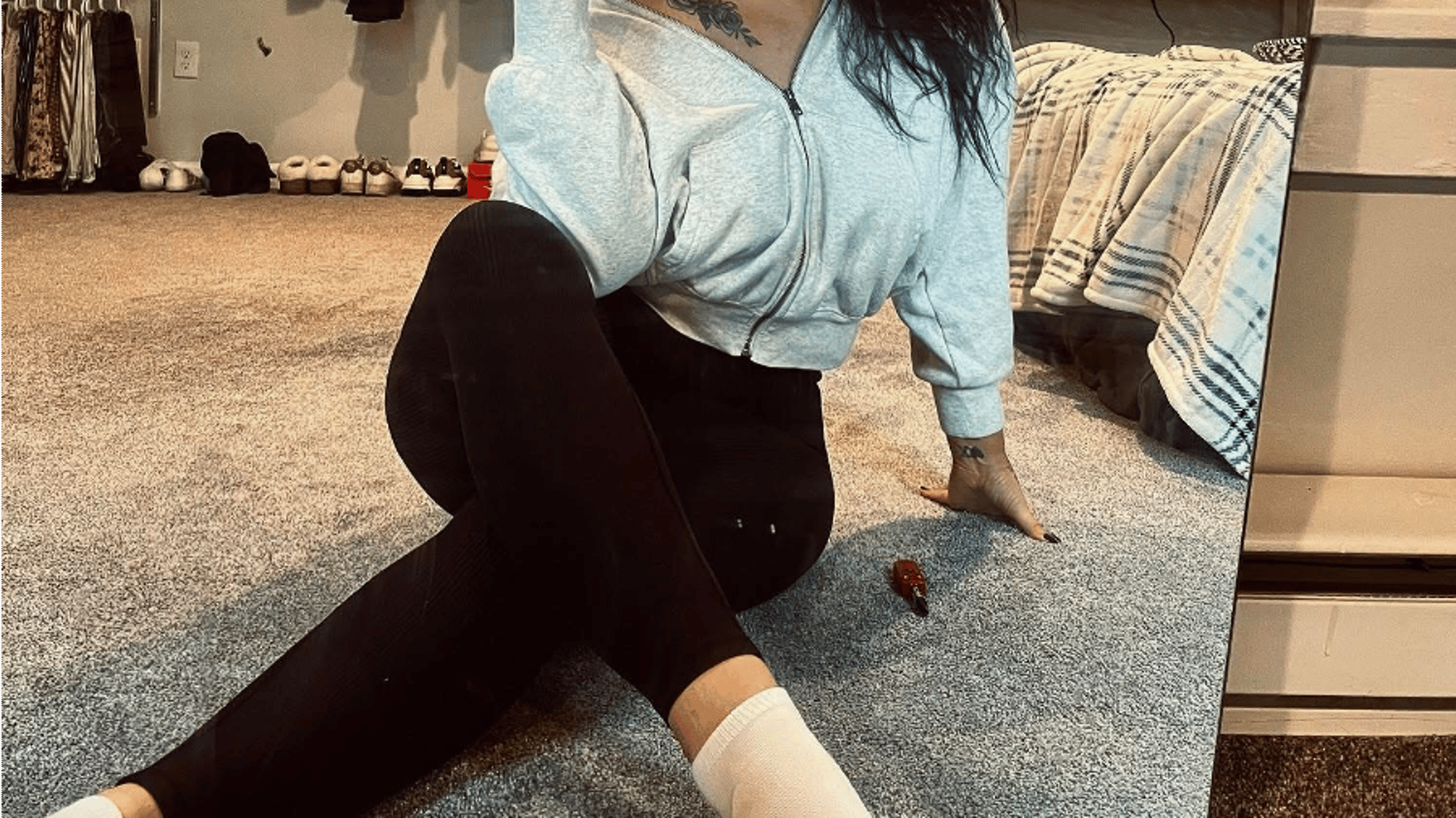 Caiit Nicole (milf)