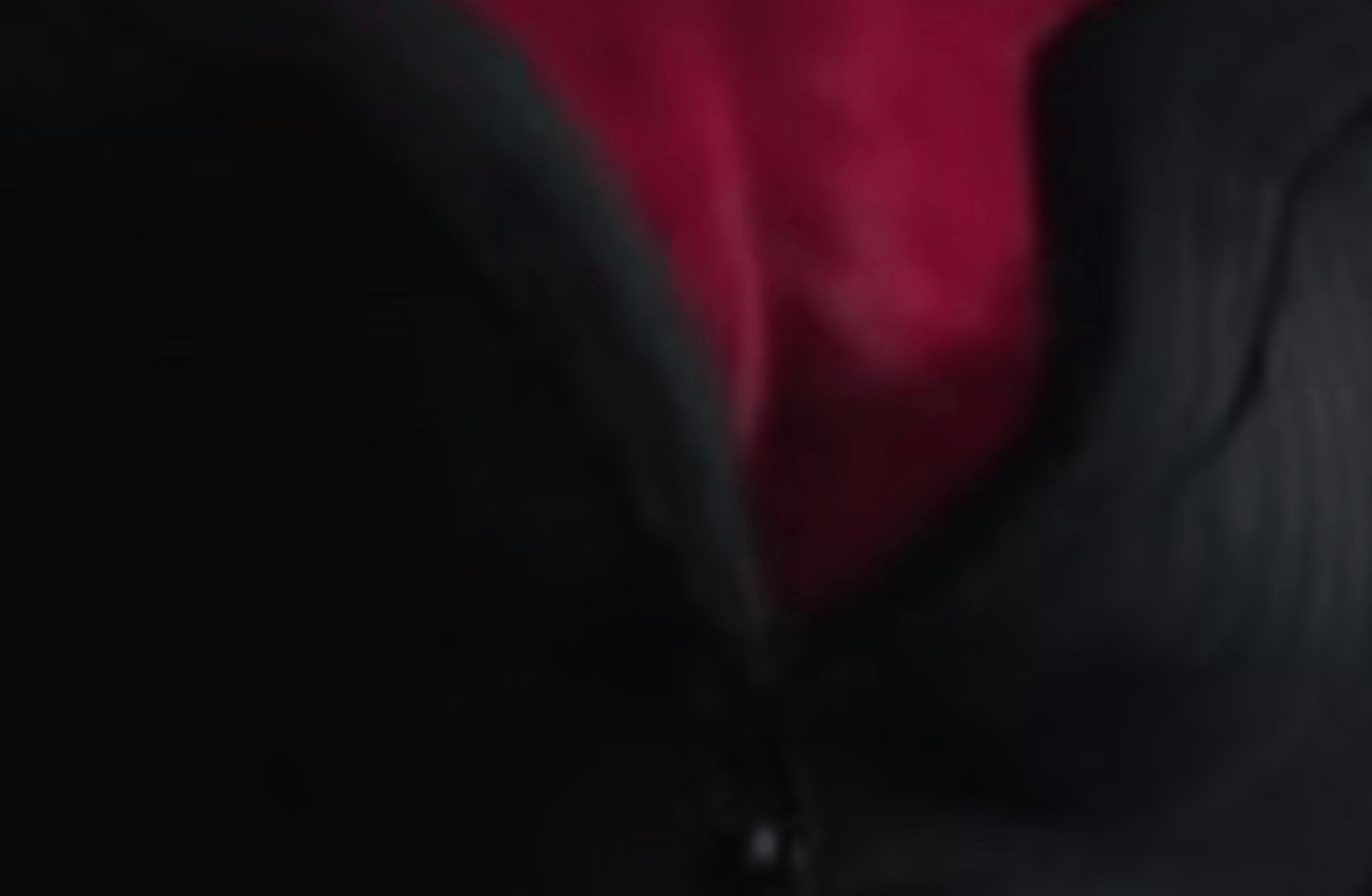 Speaker woman [for simps]