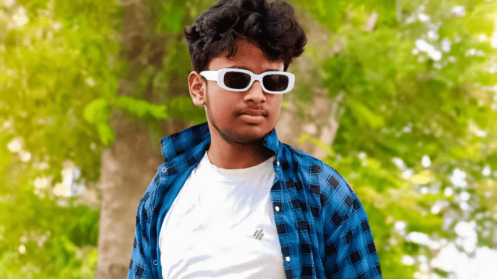 Itz Sahin Topper