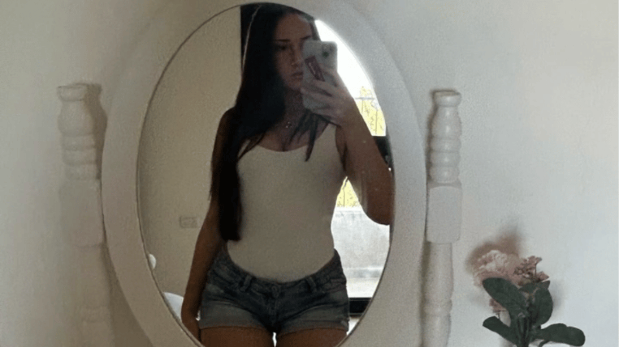 Alona