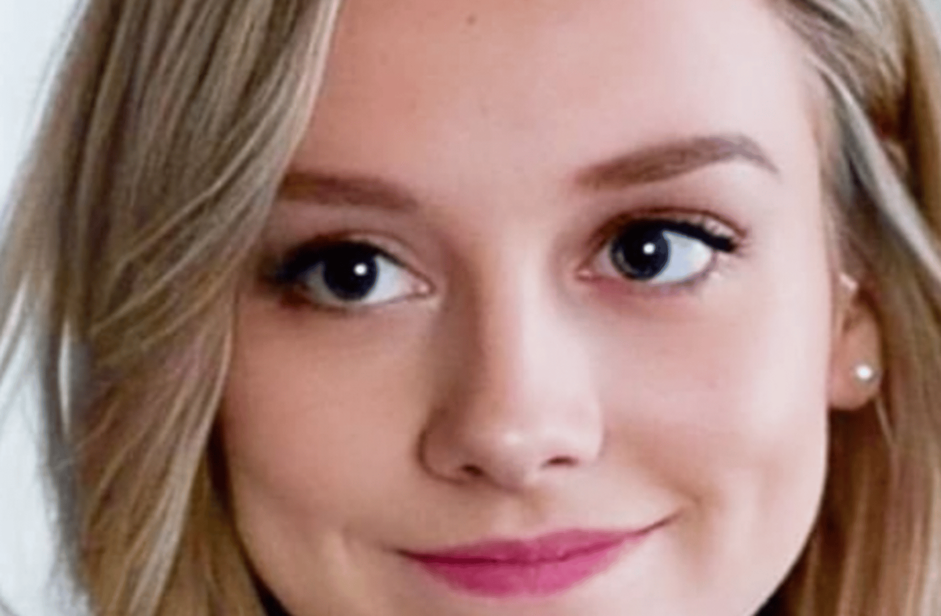 Ester Exposito