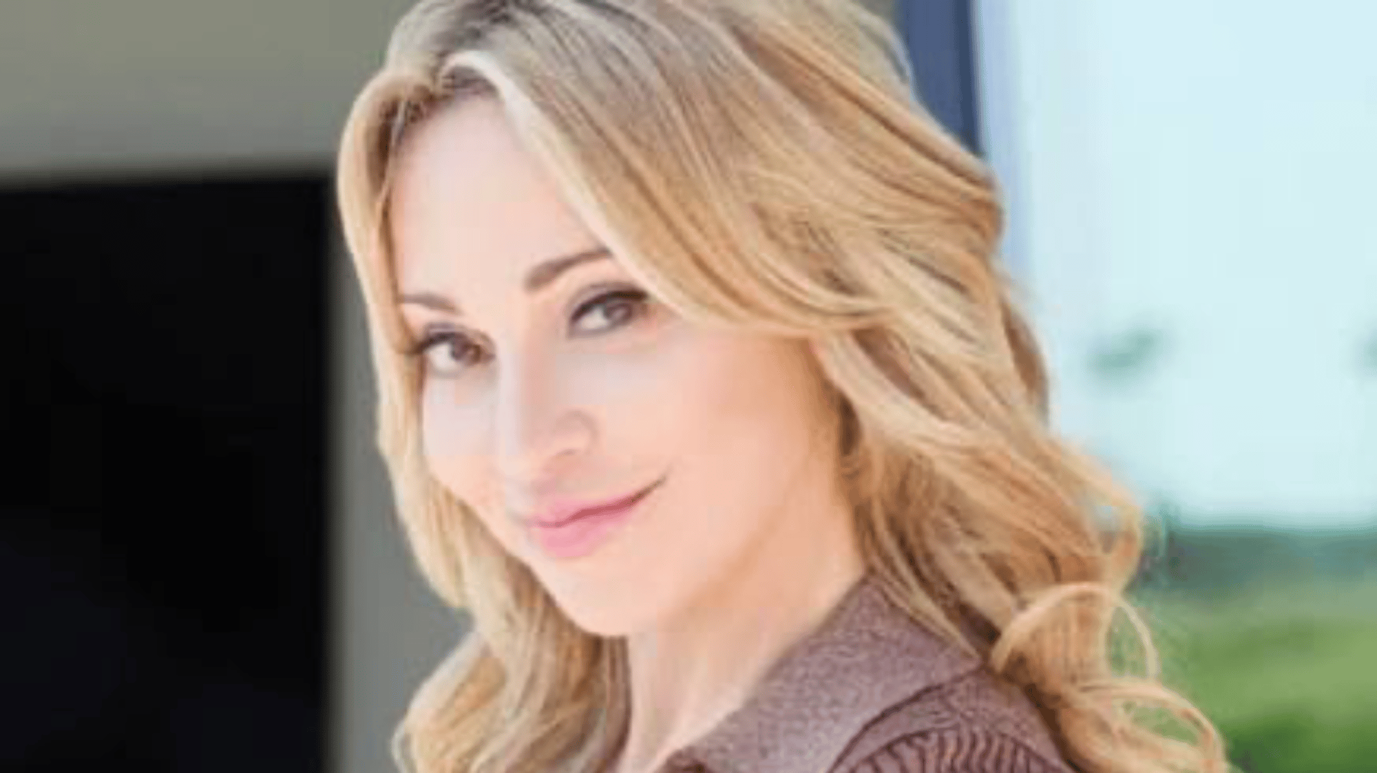 Tara Strong