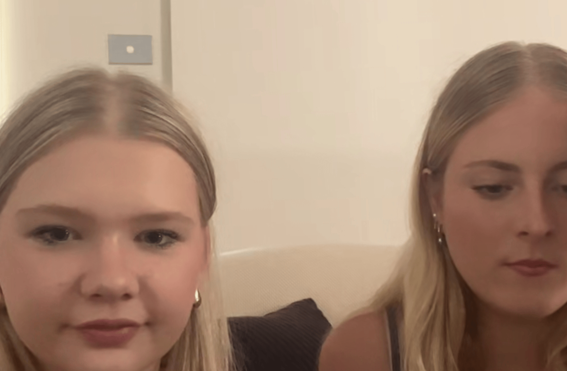 Two Blondies