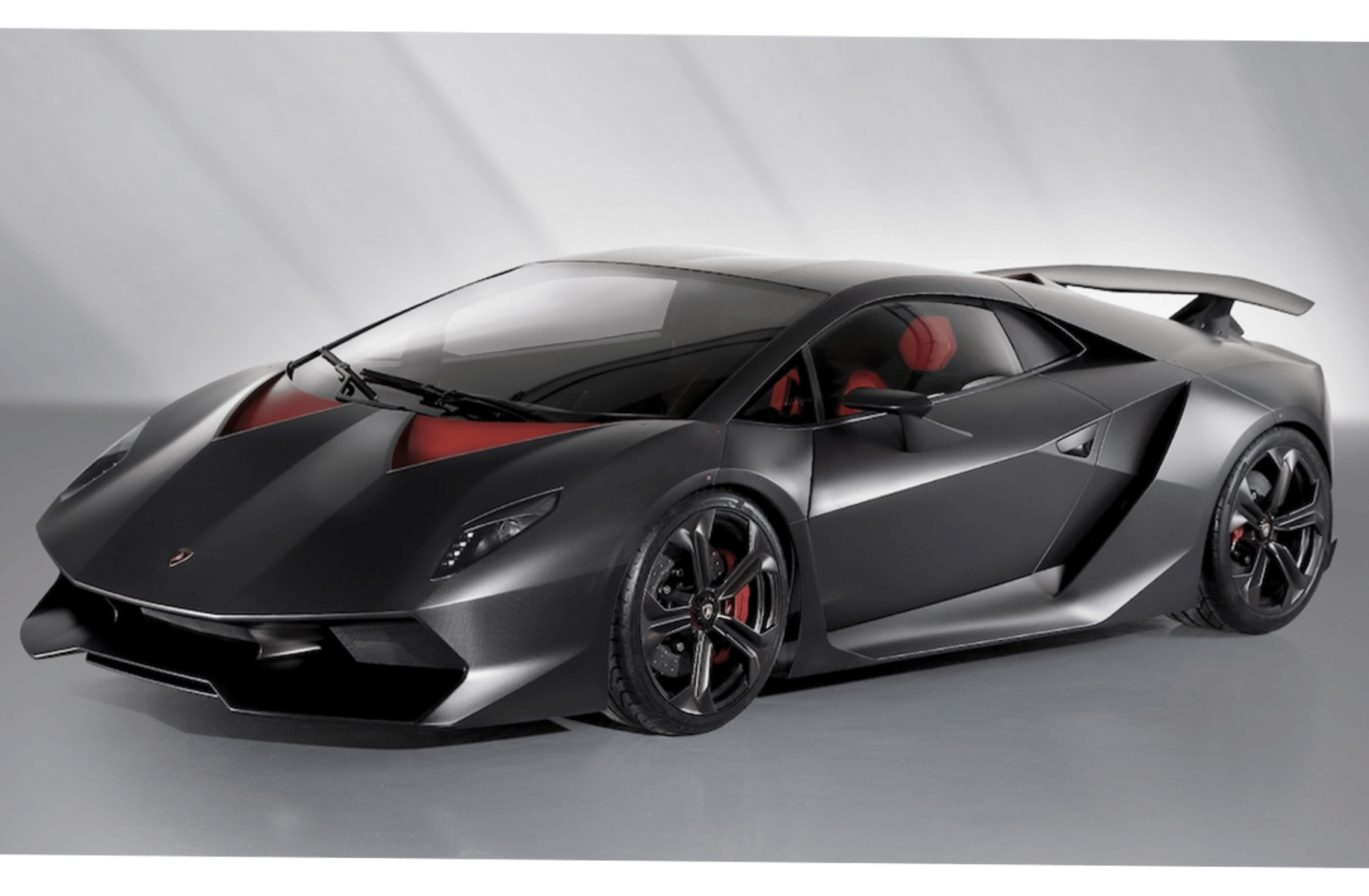 Lamborgini Sesto Elemento