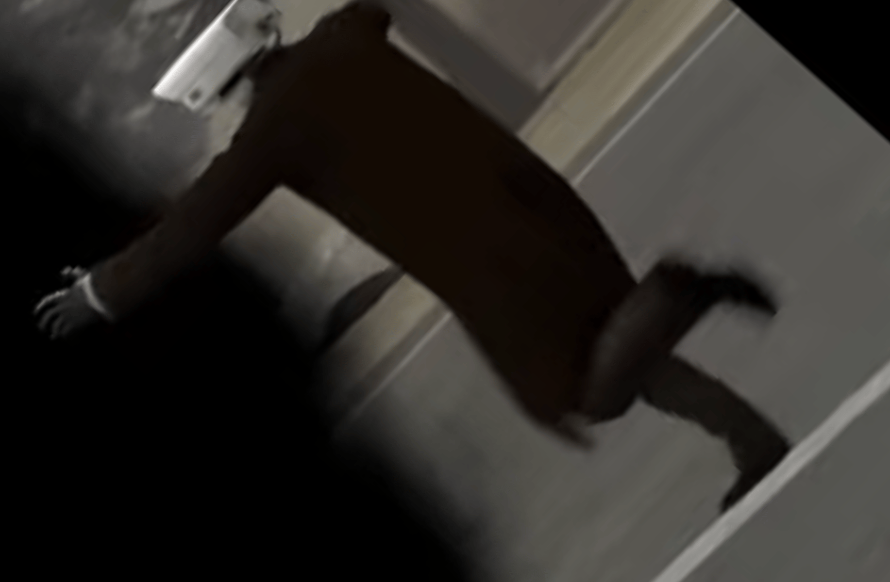 Simp camerman