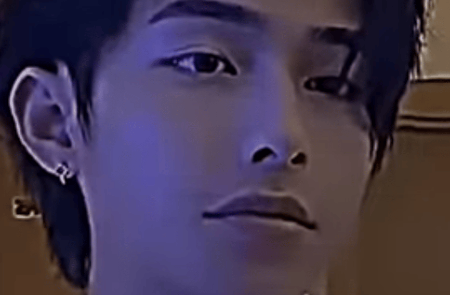V