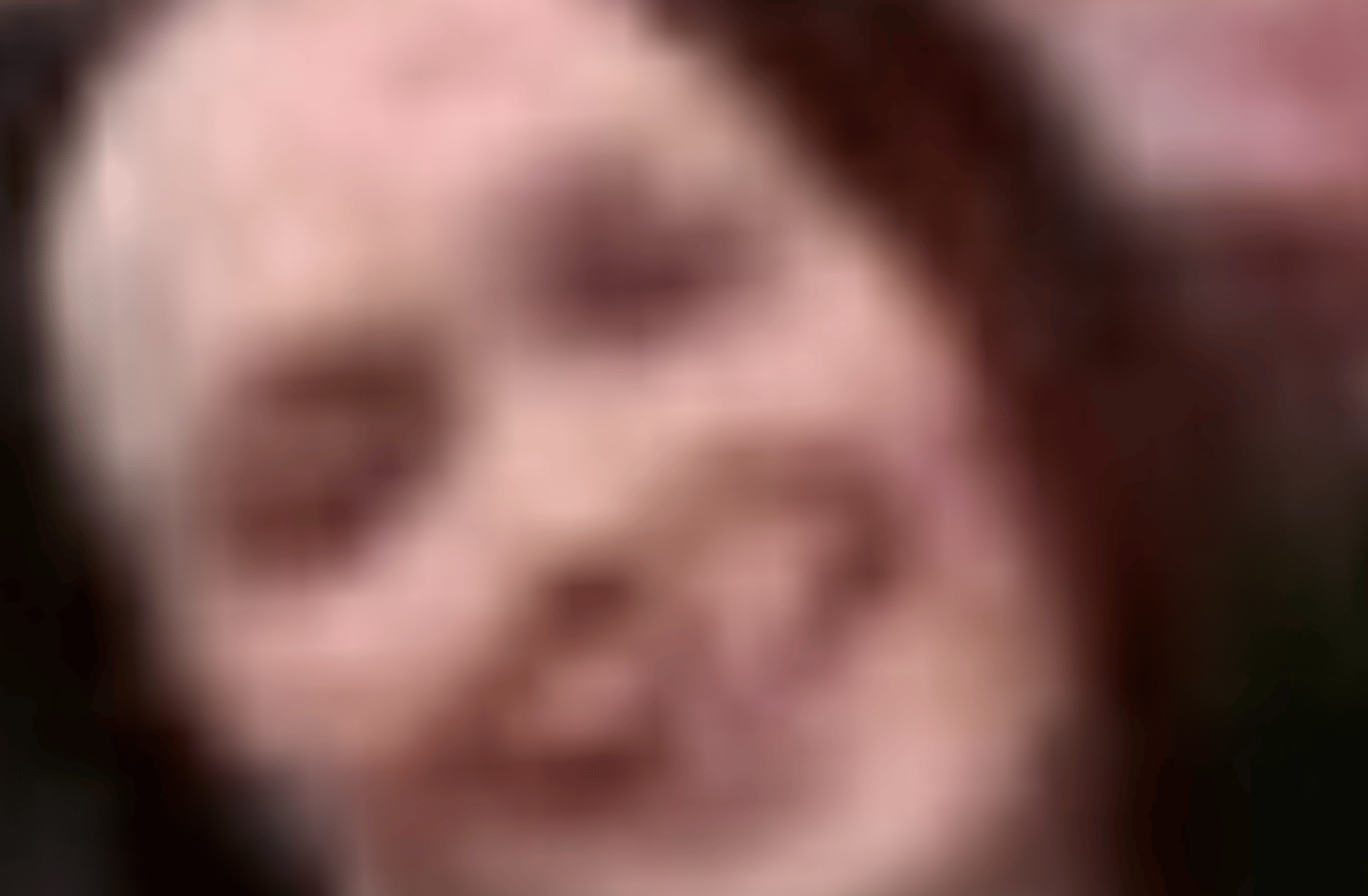 Zoe jayes