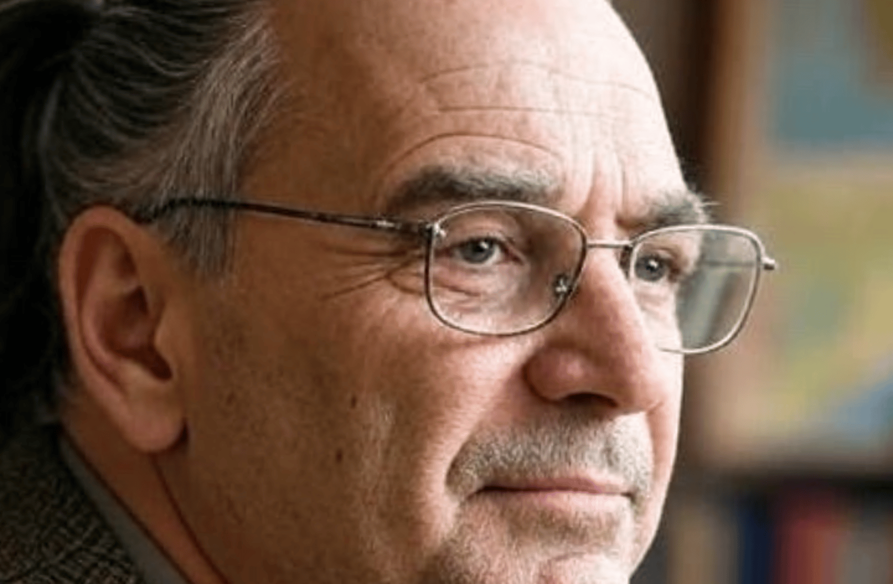 Professor Eli Rosenberg