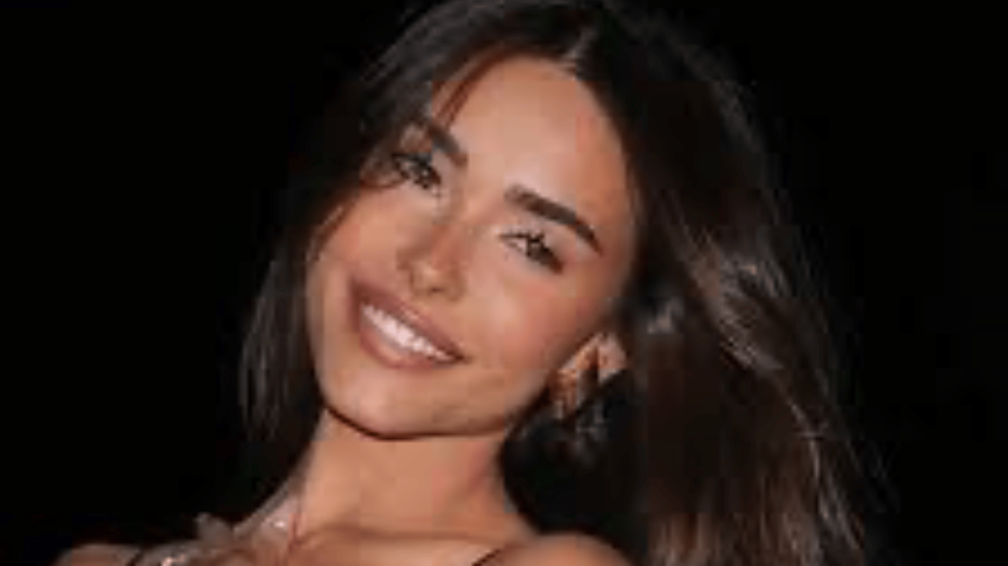 Madison Beer (sad)