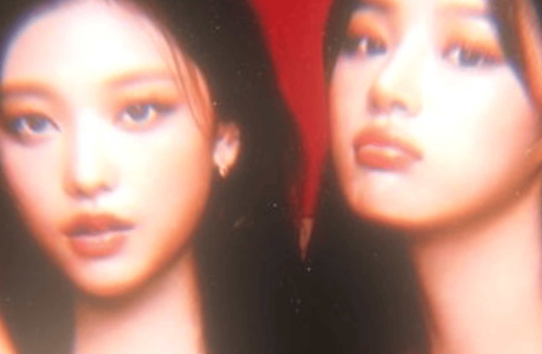Haerin and Minji