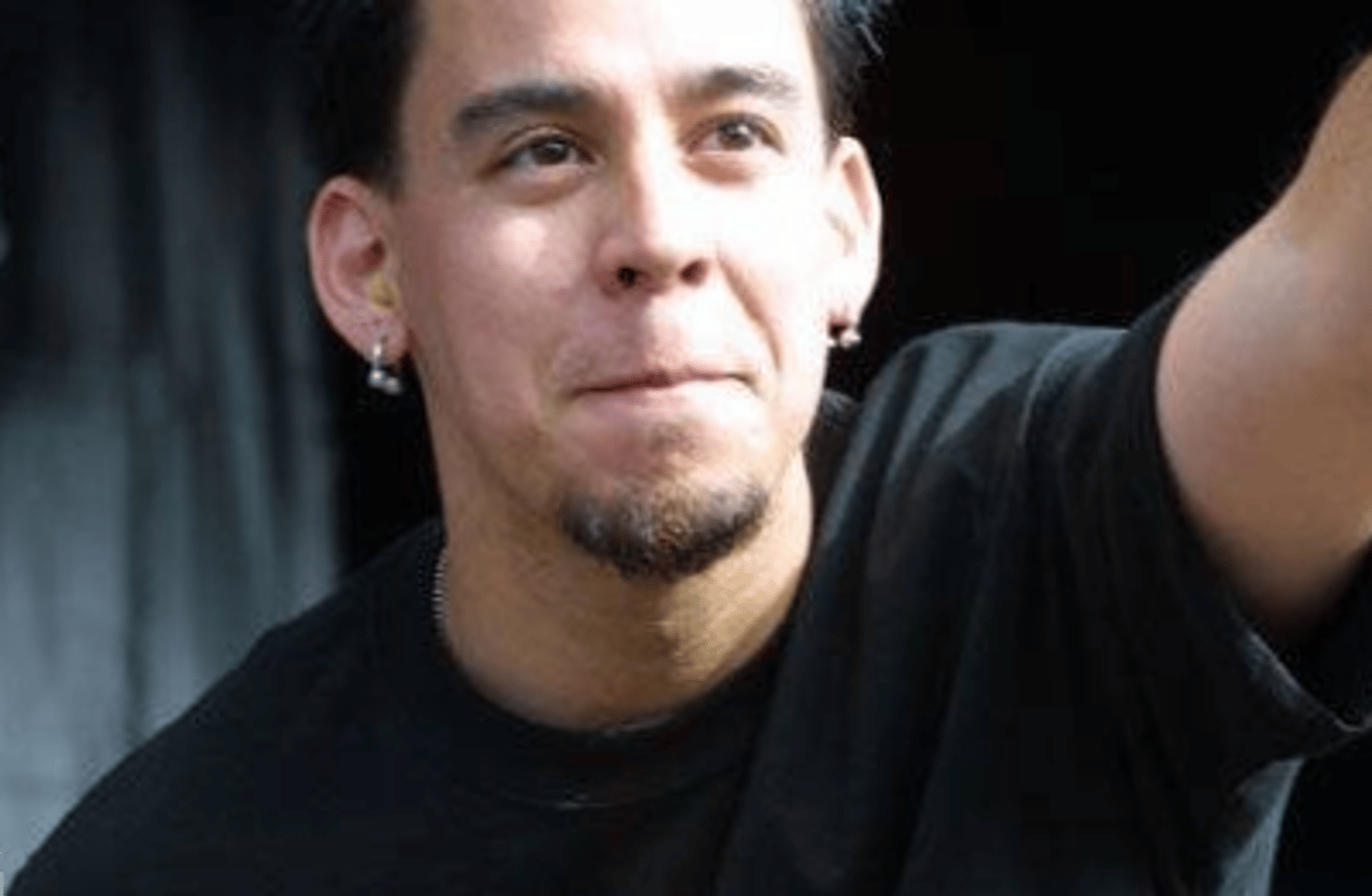 Mike shinoda
