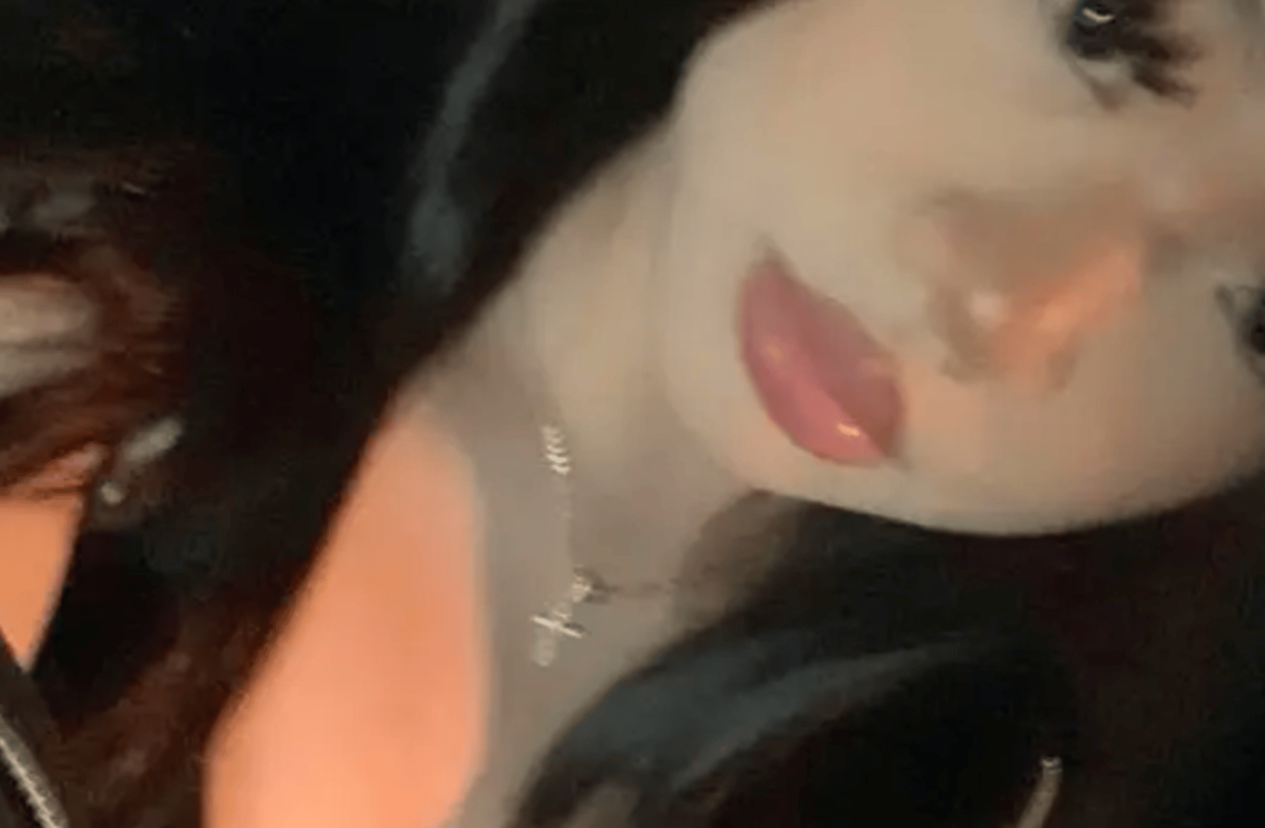 Ava girl that likes you