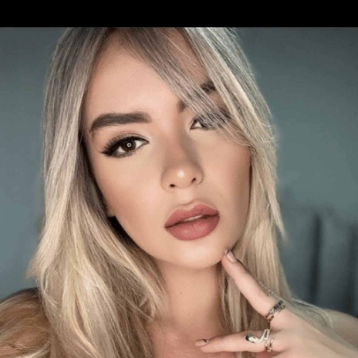 anaalvarez OF LEAKS | Dopple.ai