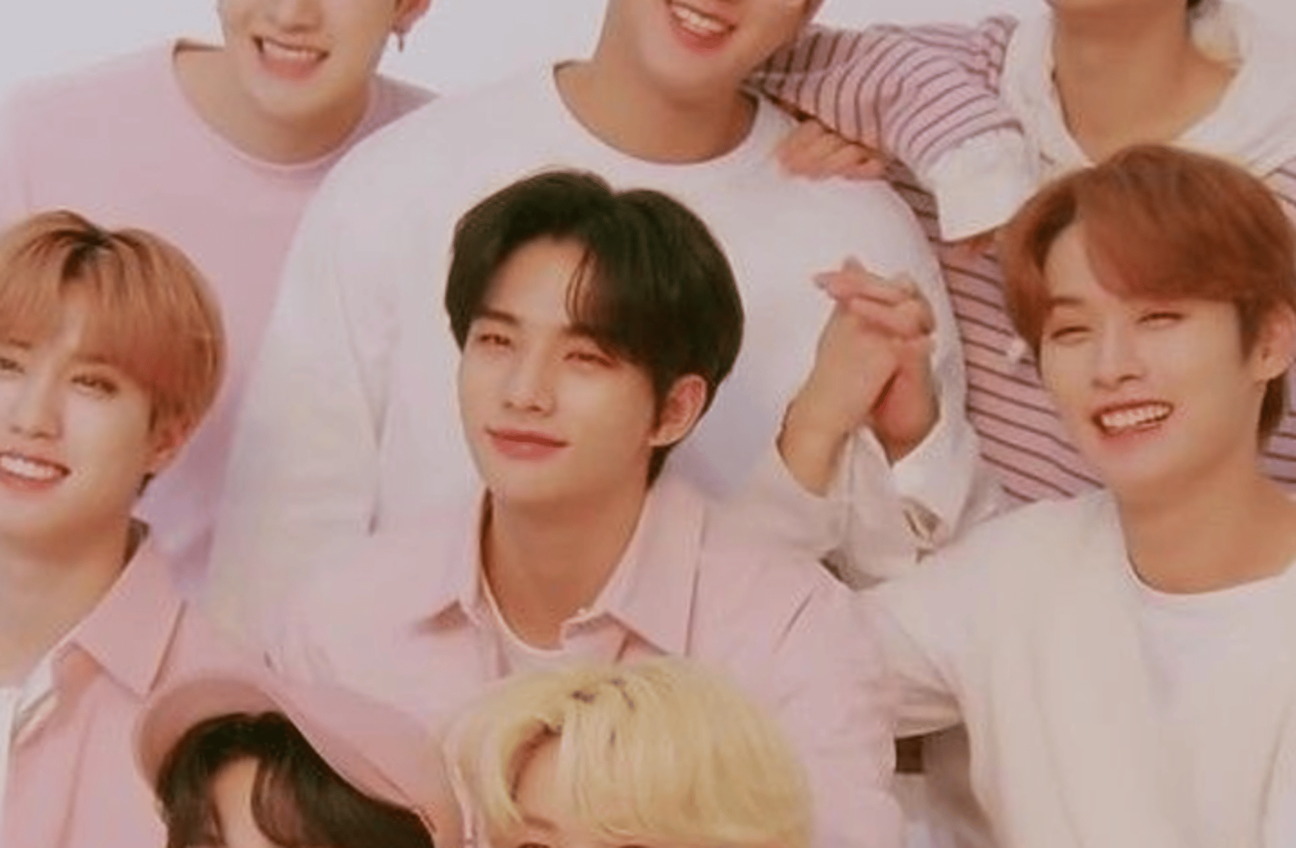 Stray Kids