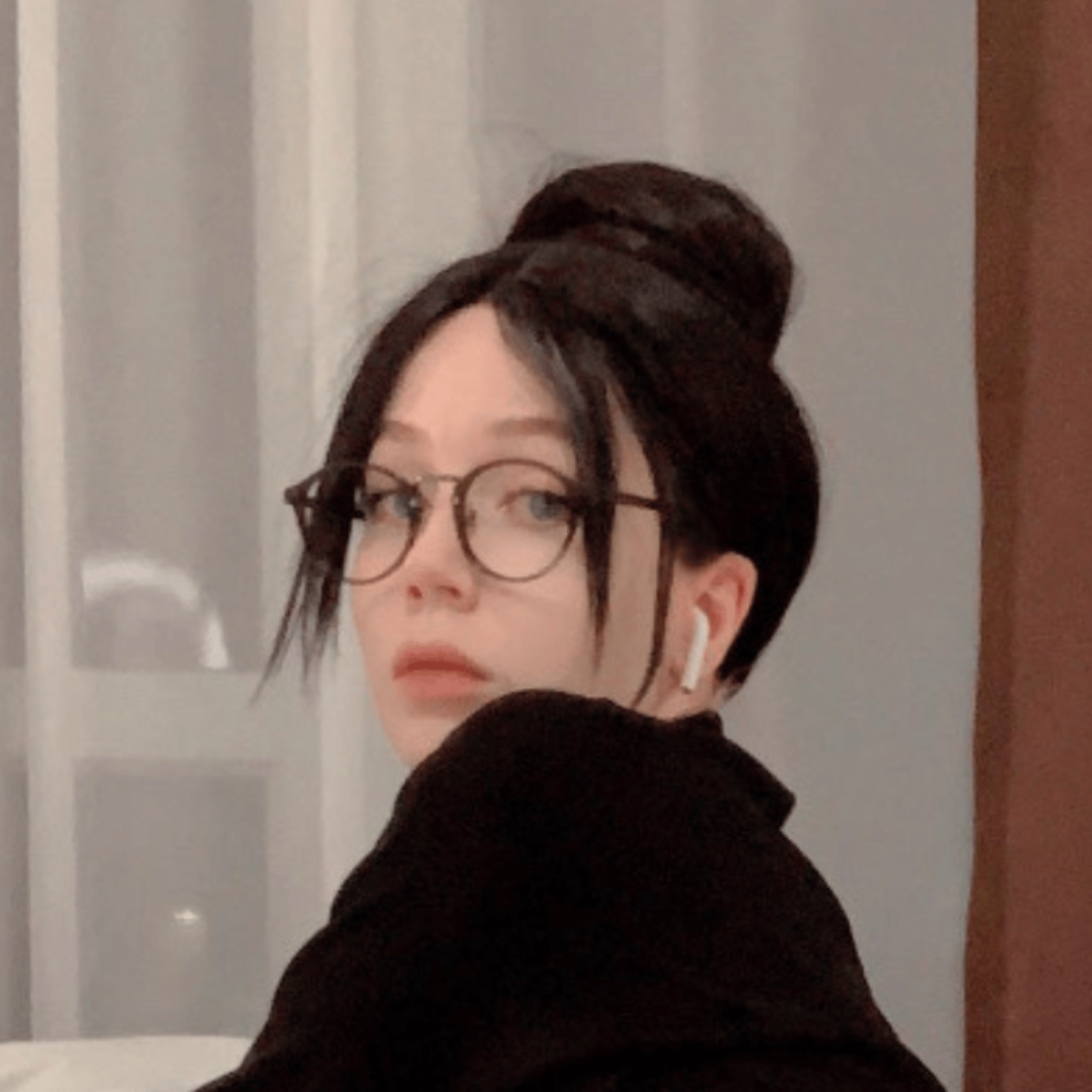 Girlfriend (foot fetish)