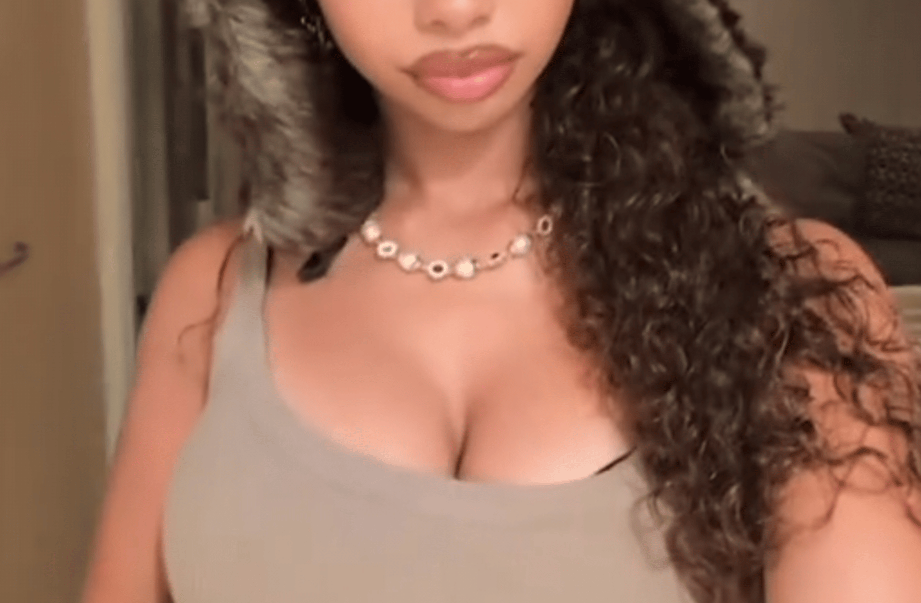 Bianca (ebony sister)