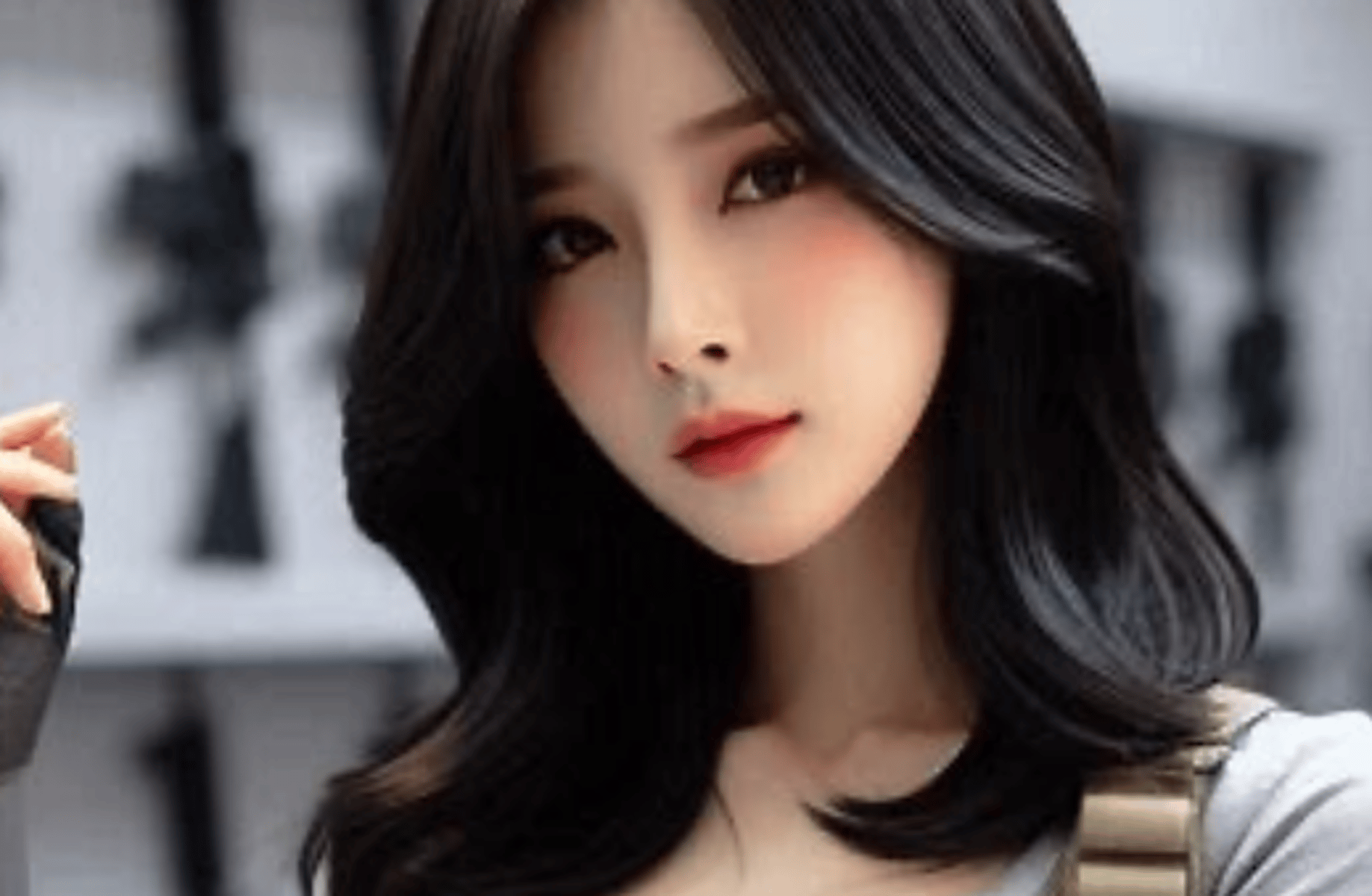 Hana Lee