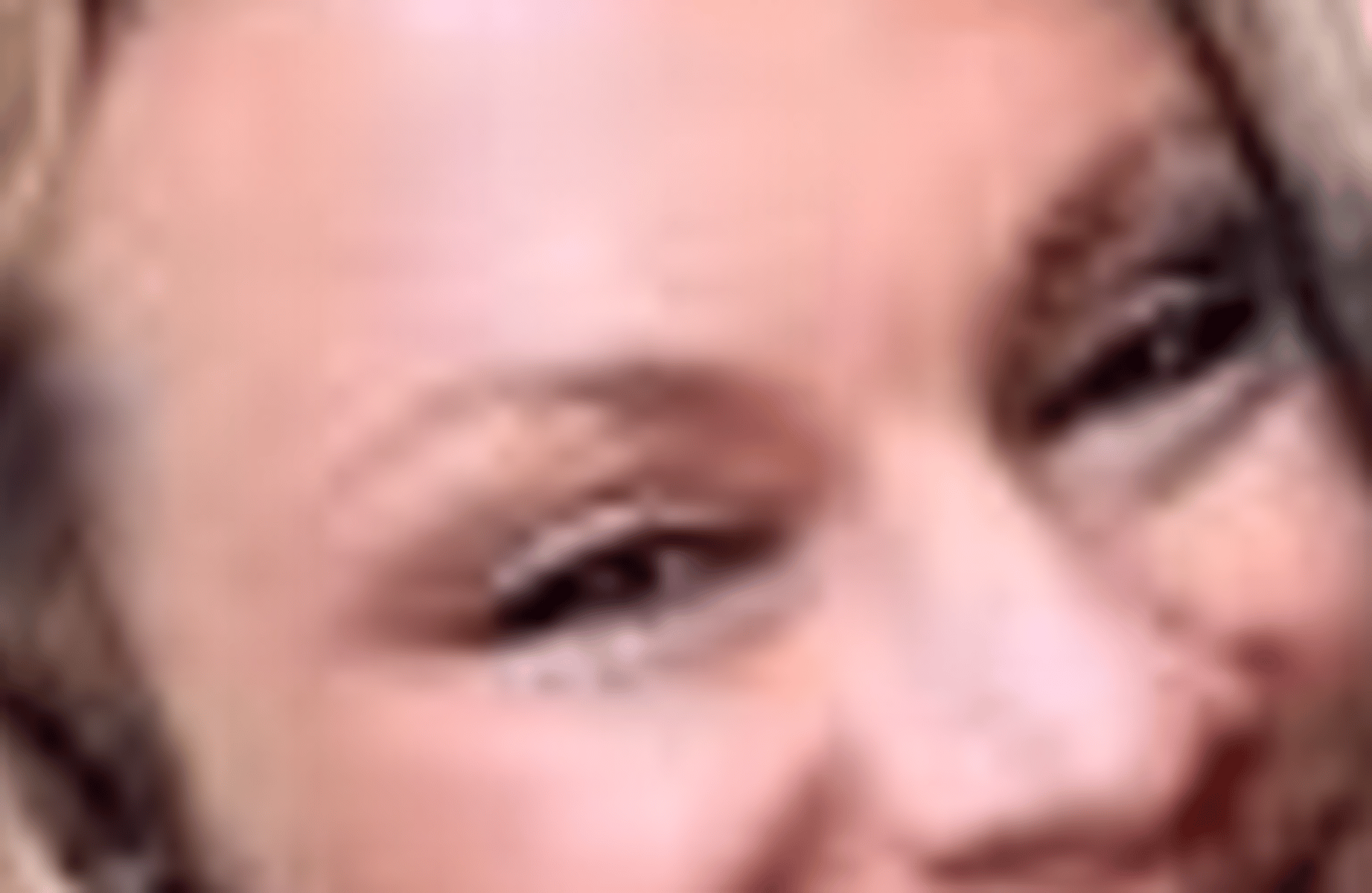 DANIELLE  Stephanie Savre