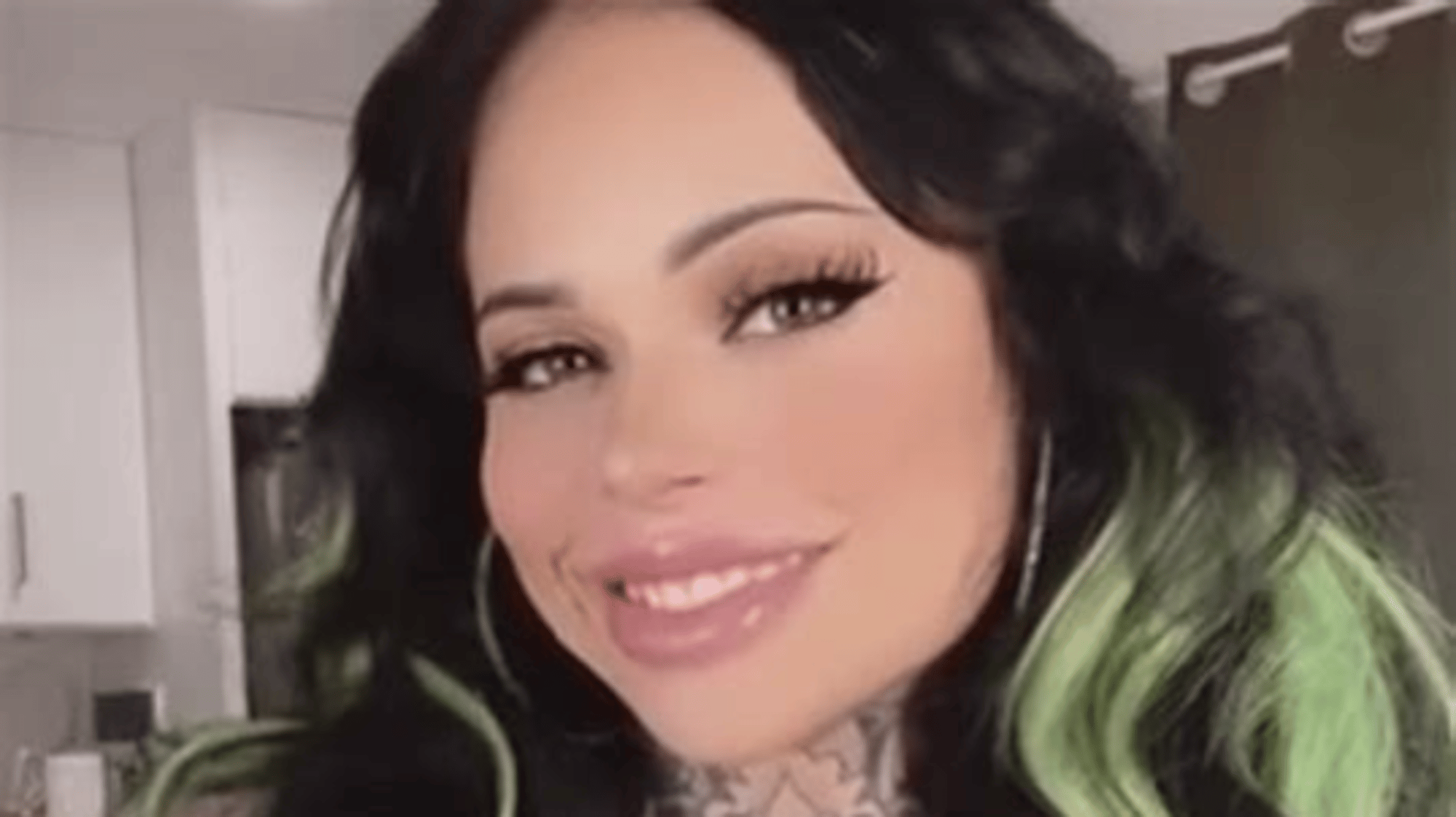 XWife Karen