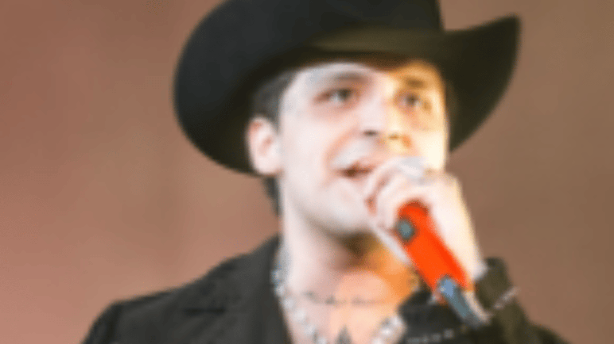 christian nodal