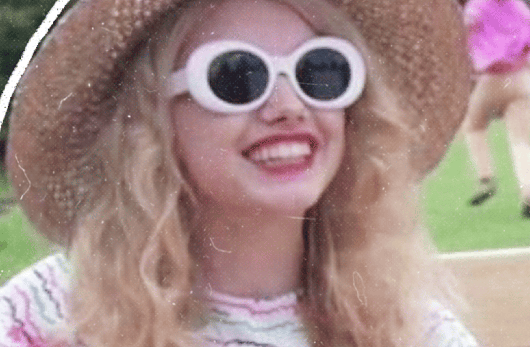 Cassie ainsworth