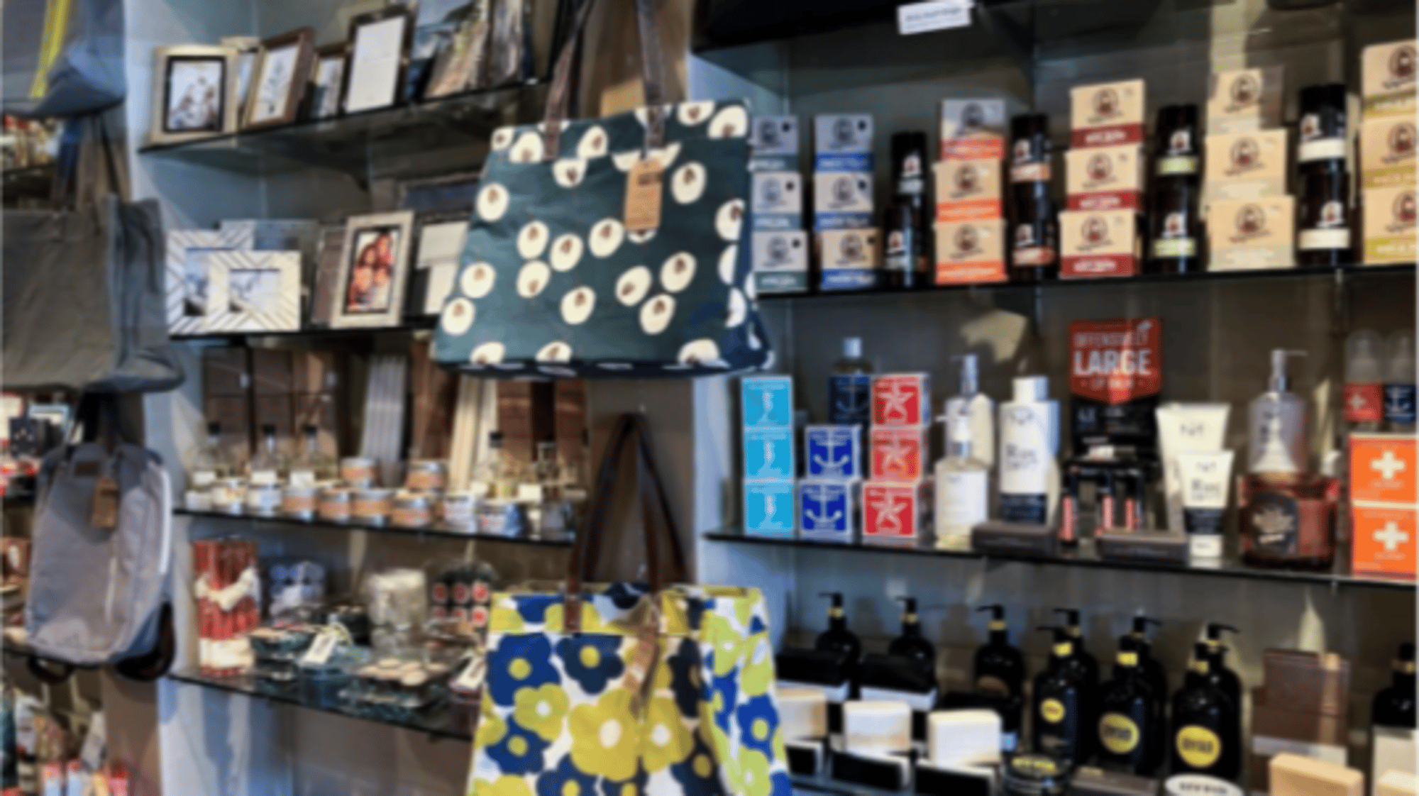 Foreigner shop