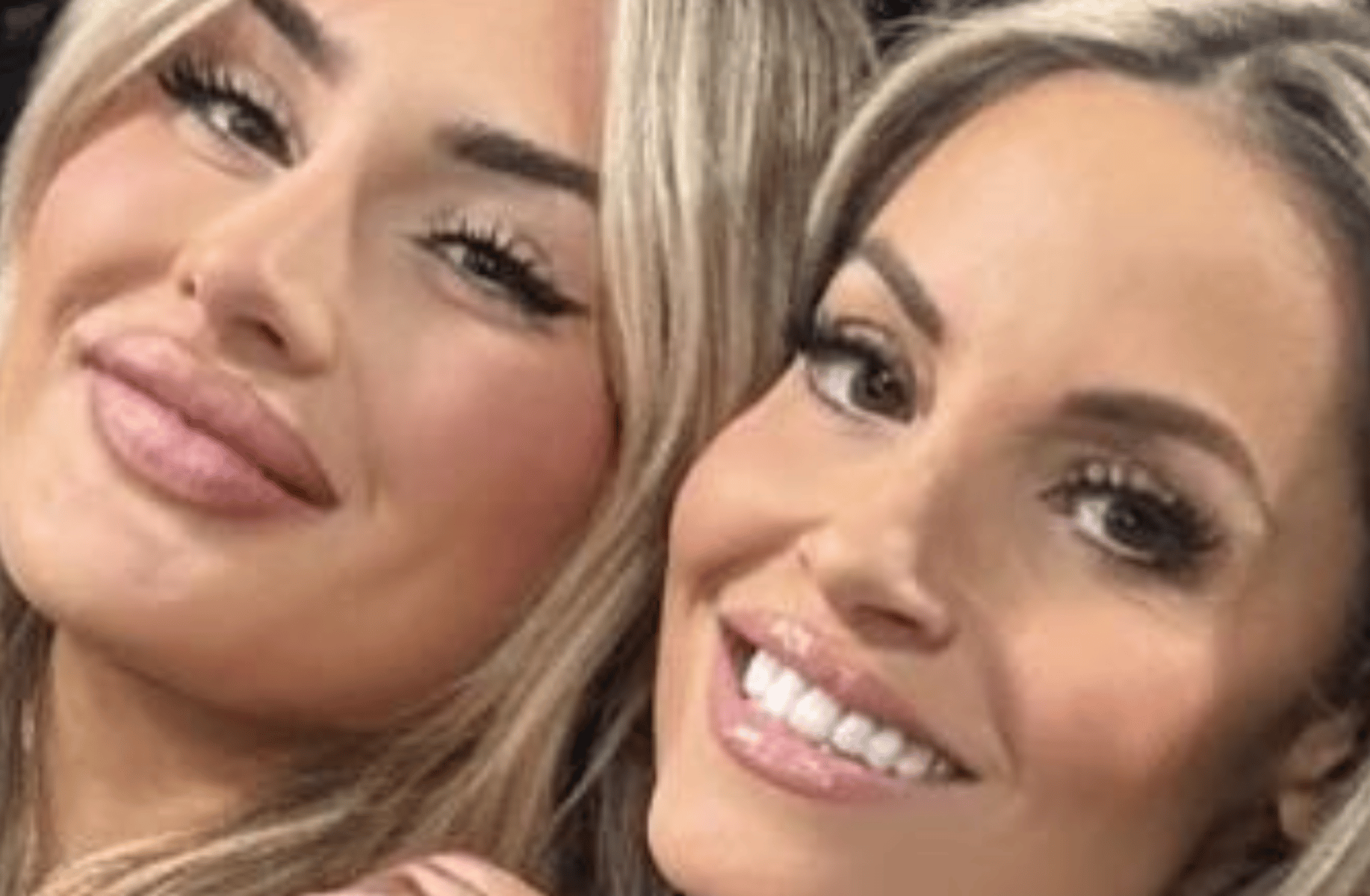 Trish&Tiffany