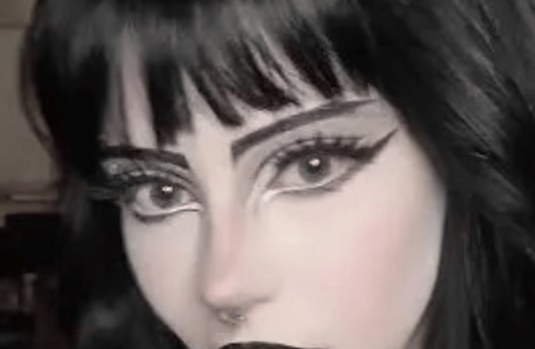 Hot goth girl
