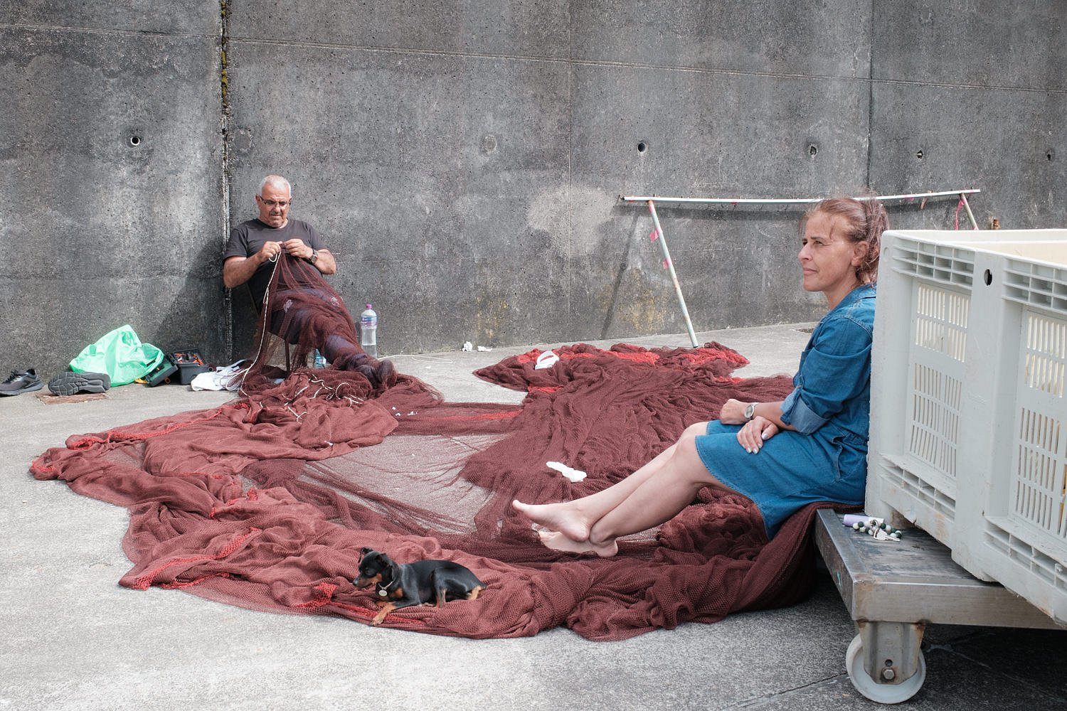 Fixing a fishing net