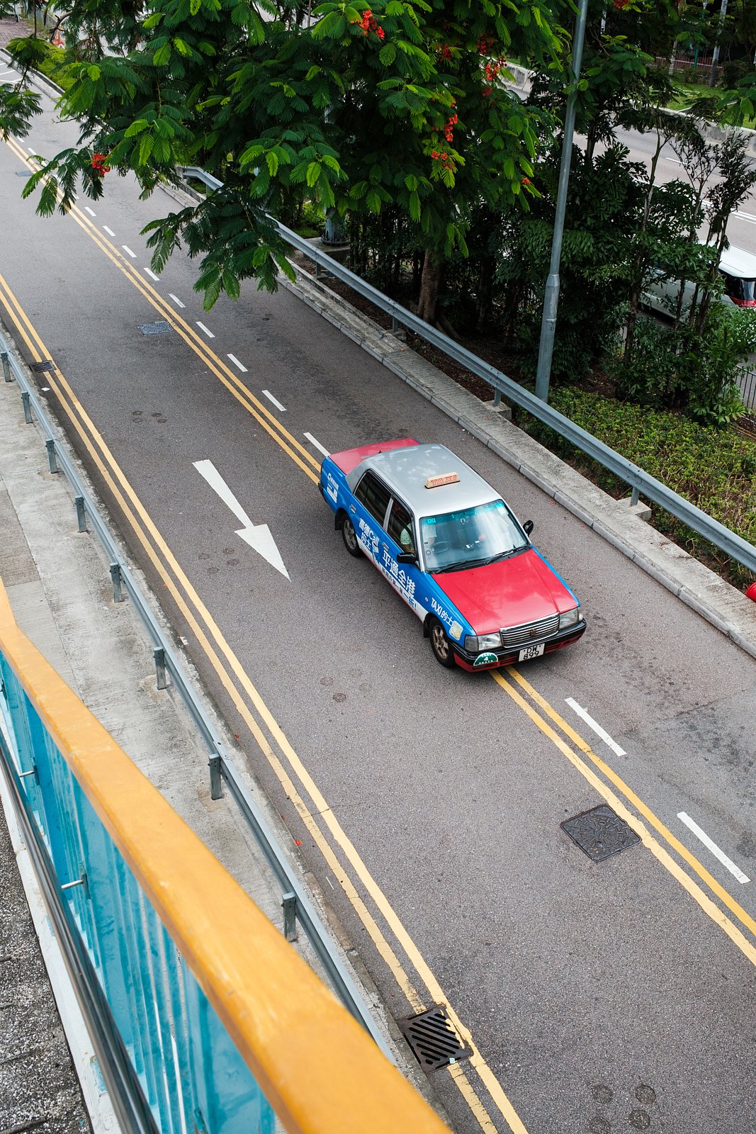 Taxi driving under overpass