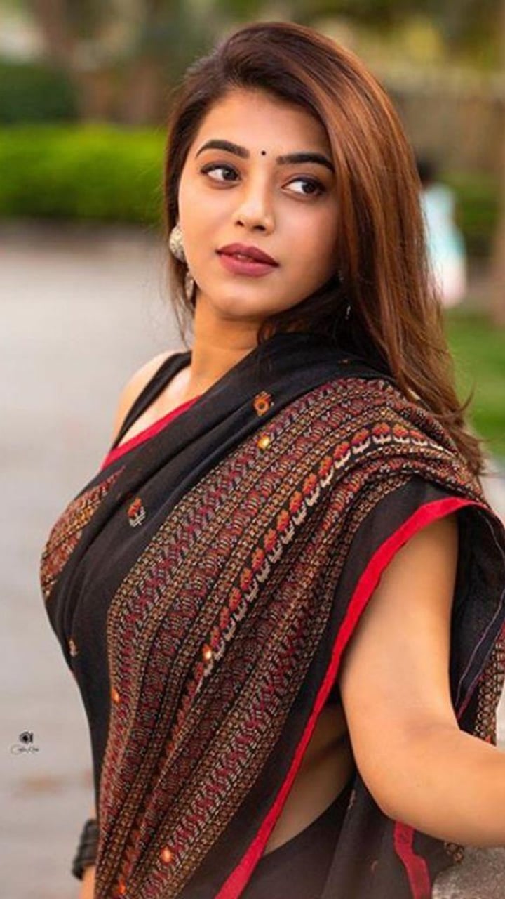 Yamini Bhaskar, Heroine, Vijayawada