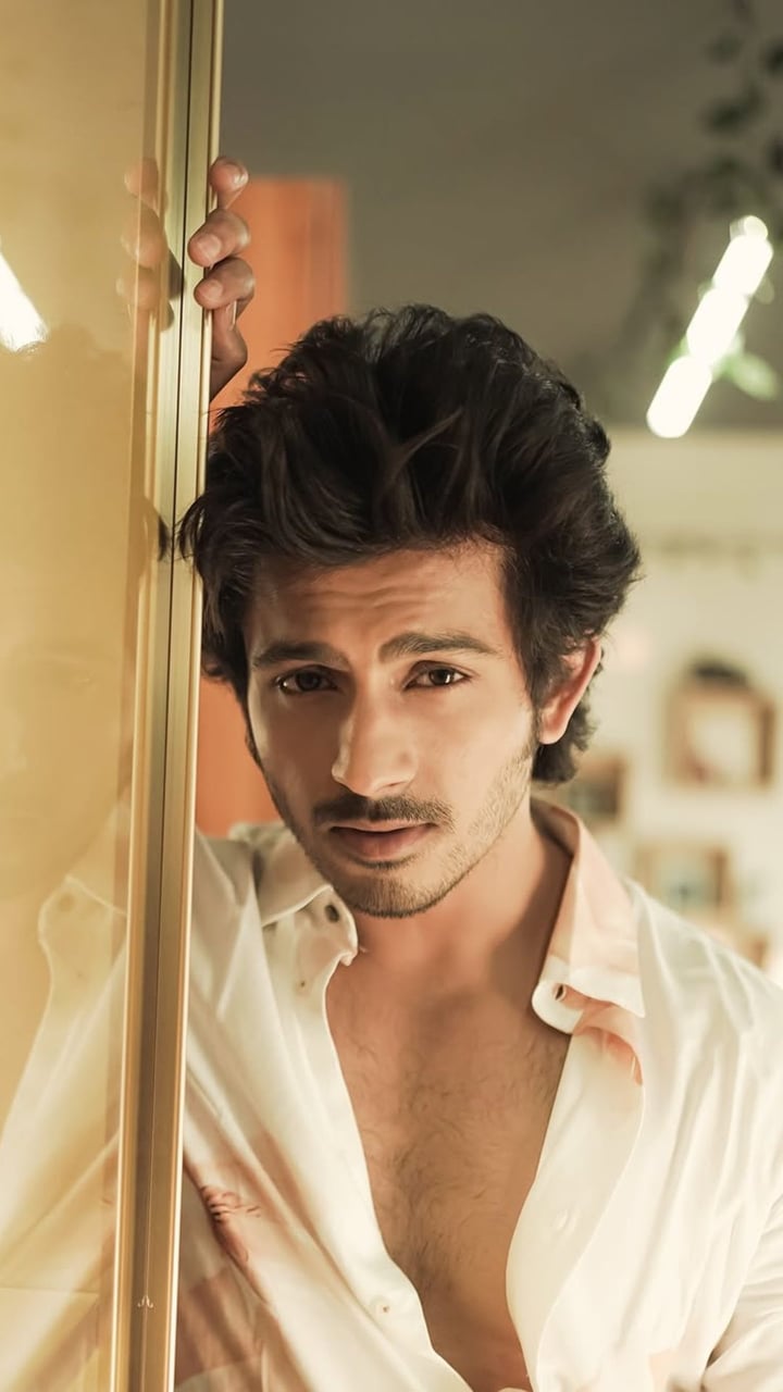 Deepak Saroj, Hero, Visakhapatnam