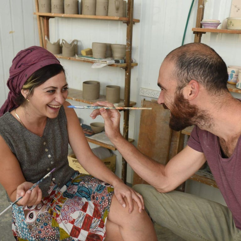 רעות רוזנברג חומר ומחשבה סטודיו סדנאות לקרמיקה