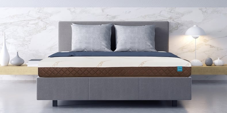 residential-luxury-mattress-front.jpg Residential Luxury Mattress Front Shot