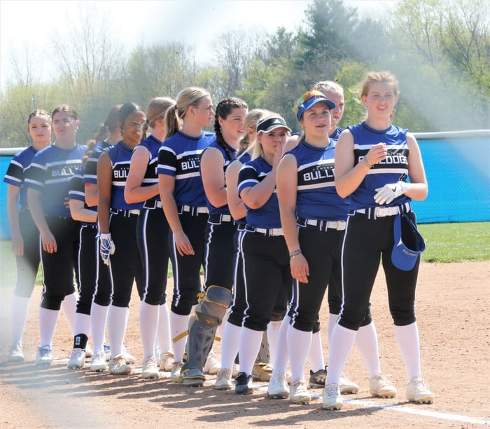 Image for 'That's Bulldog softball': Centerville revived thanks to Hanna Stapleton's pitching, positivity